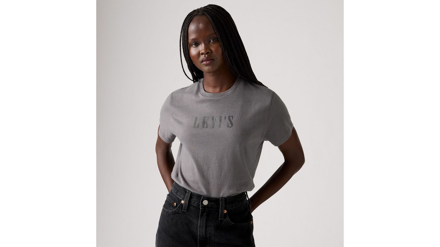 

Классическая футболка с рисунком Levi's, Rhinestone Serif Logo Smoked Pearl - Black