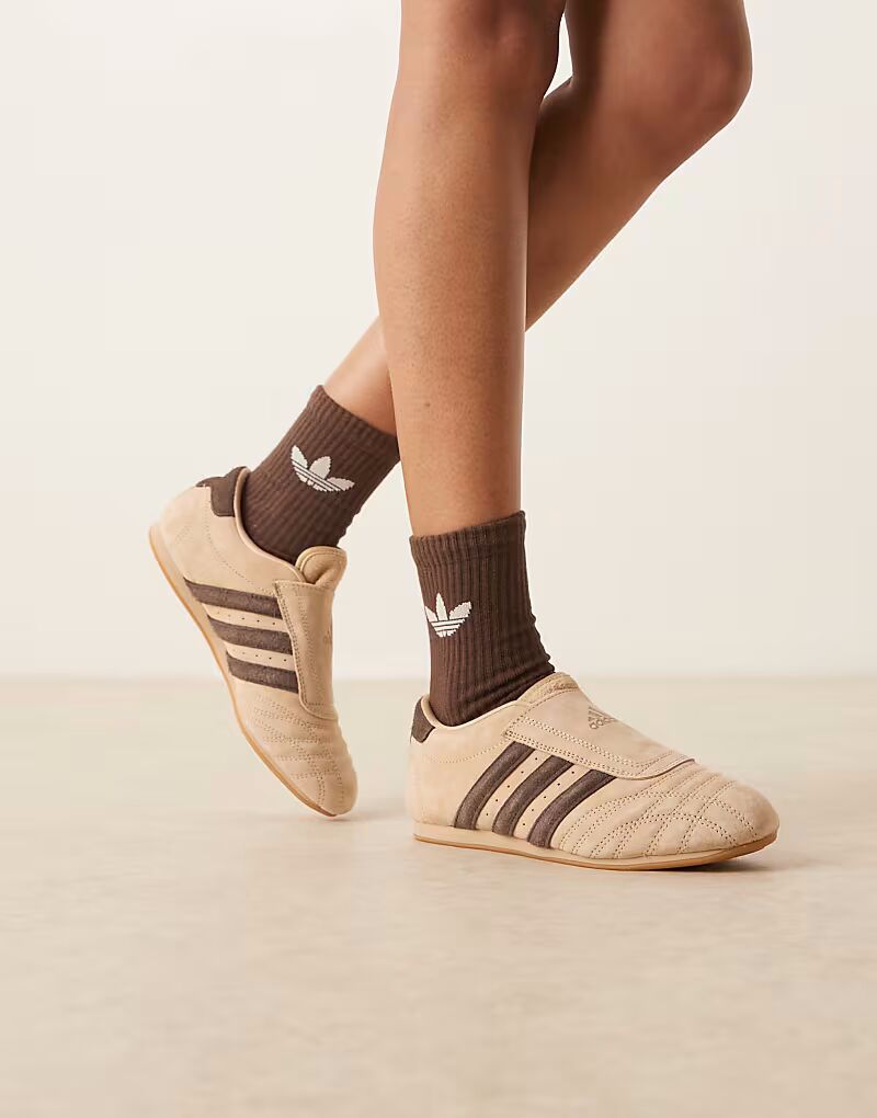 Кроссовки для тхэквондо Adidas Originals светло-коричневого цвета