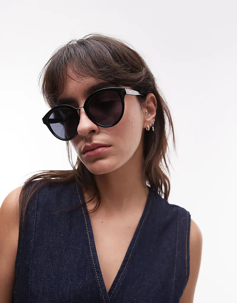 

Солнцезащитные очки influx round с золотыми деталями черного цвета Le Specs