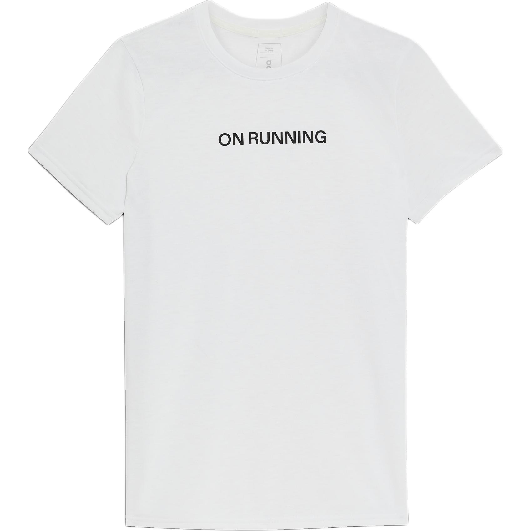 

Футболка женская белая Performance