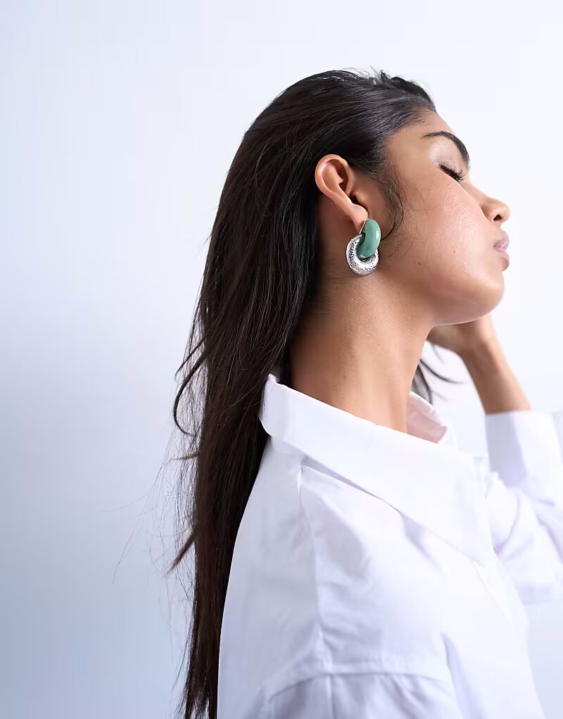 

Серьга-молоток Poppi с полудрагоценными камнями в серебре Topshop