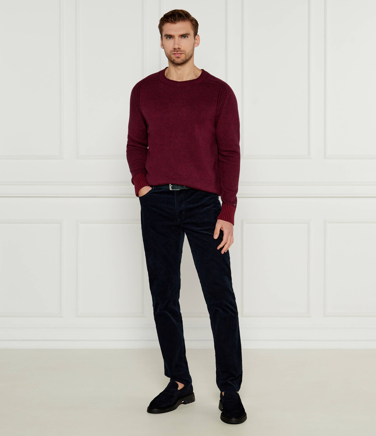 Свитер Tommy Hilfiger Regular Fit, бордо — фото 2