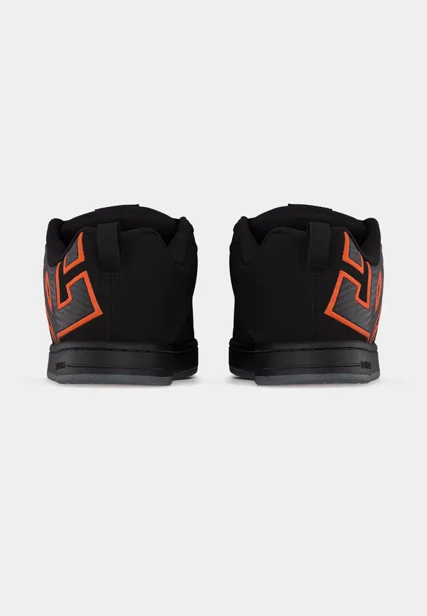 Кроссовки скейтбордические Court Graffik Dc Shoes, черный/оранжевый — фото 4