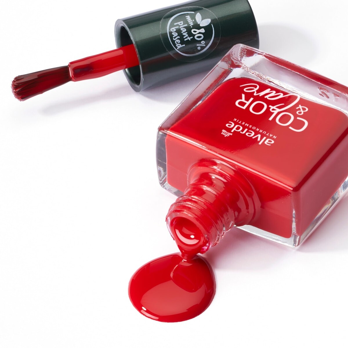 Nagellac Color  Лак для ногтей Care 40 Classic Red 10 мл alverde NATURKOSMETIK — фото 2