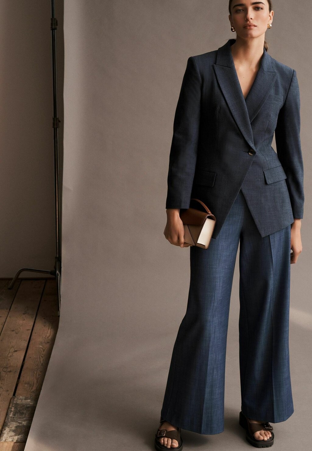 

Короткое пальто ASYMMETRIC Next, синий