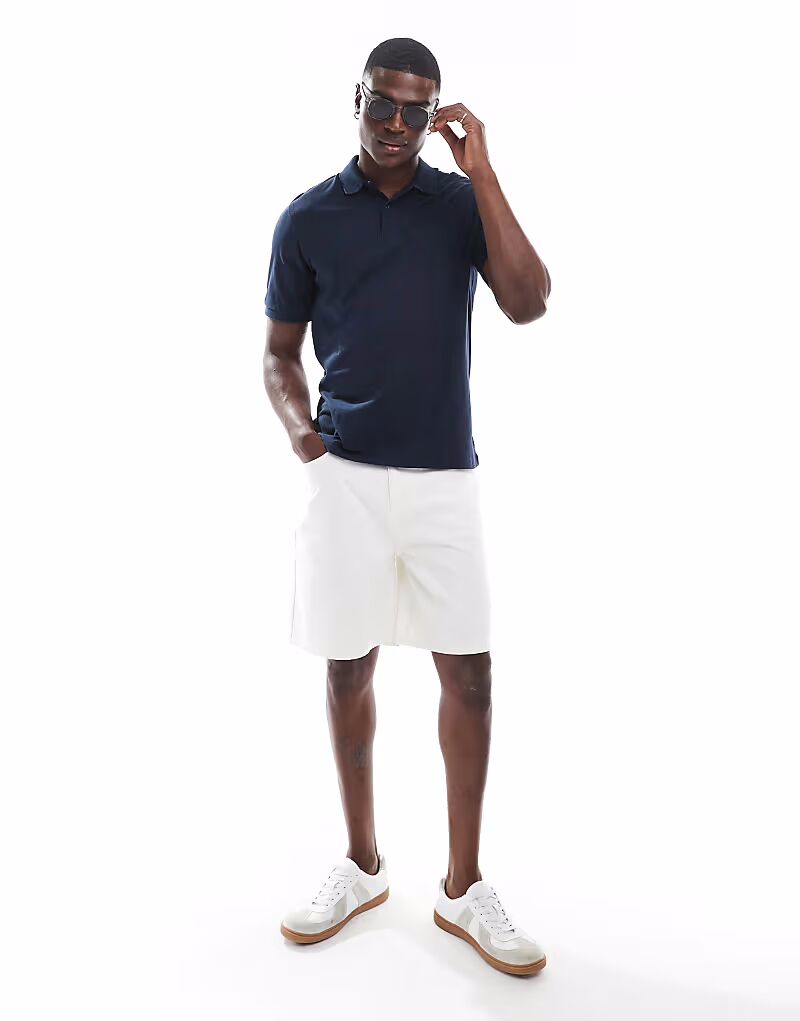 

Шорты средней длины белого цвета Asos Design