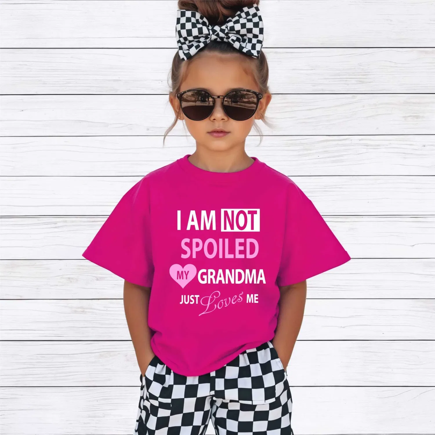 Футболка детская "I'm Not Spoiled" 60 Second Makeover, розовый