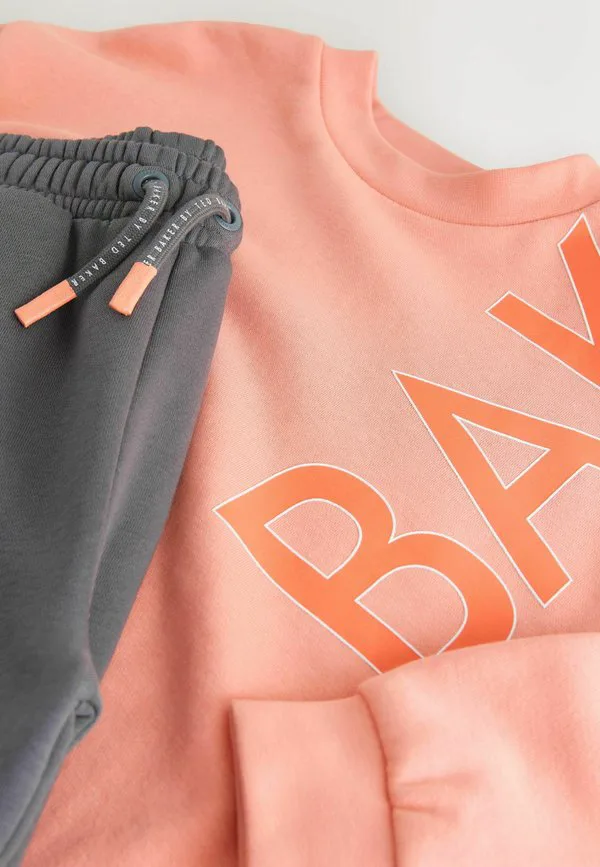 Спортивный костюм с графическим принтом, стандартного кроя. Baker By Ted Baker, Orange Grey — фото 4