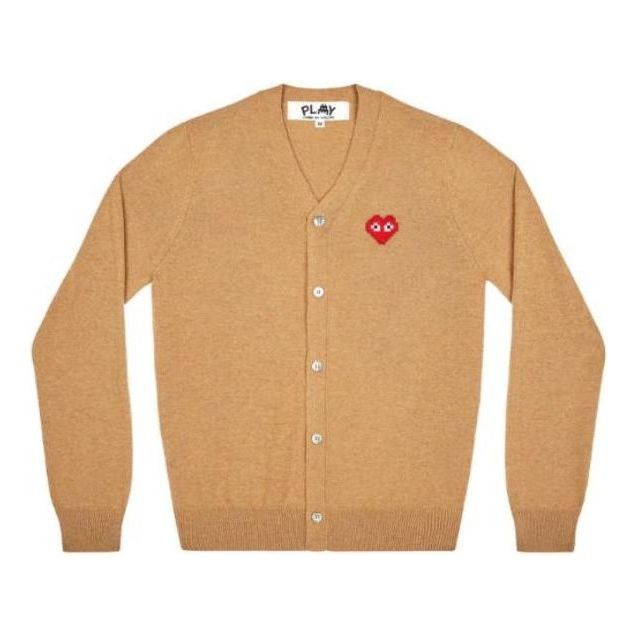 

Кардиган COMME des GARCONS PLAY Cardigan Invader Emblem 'Camel' AZ-N084-051-3, бежевый