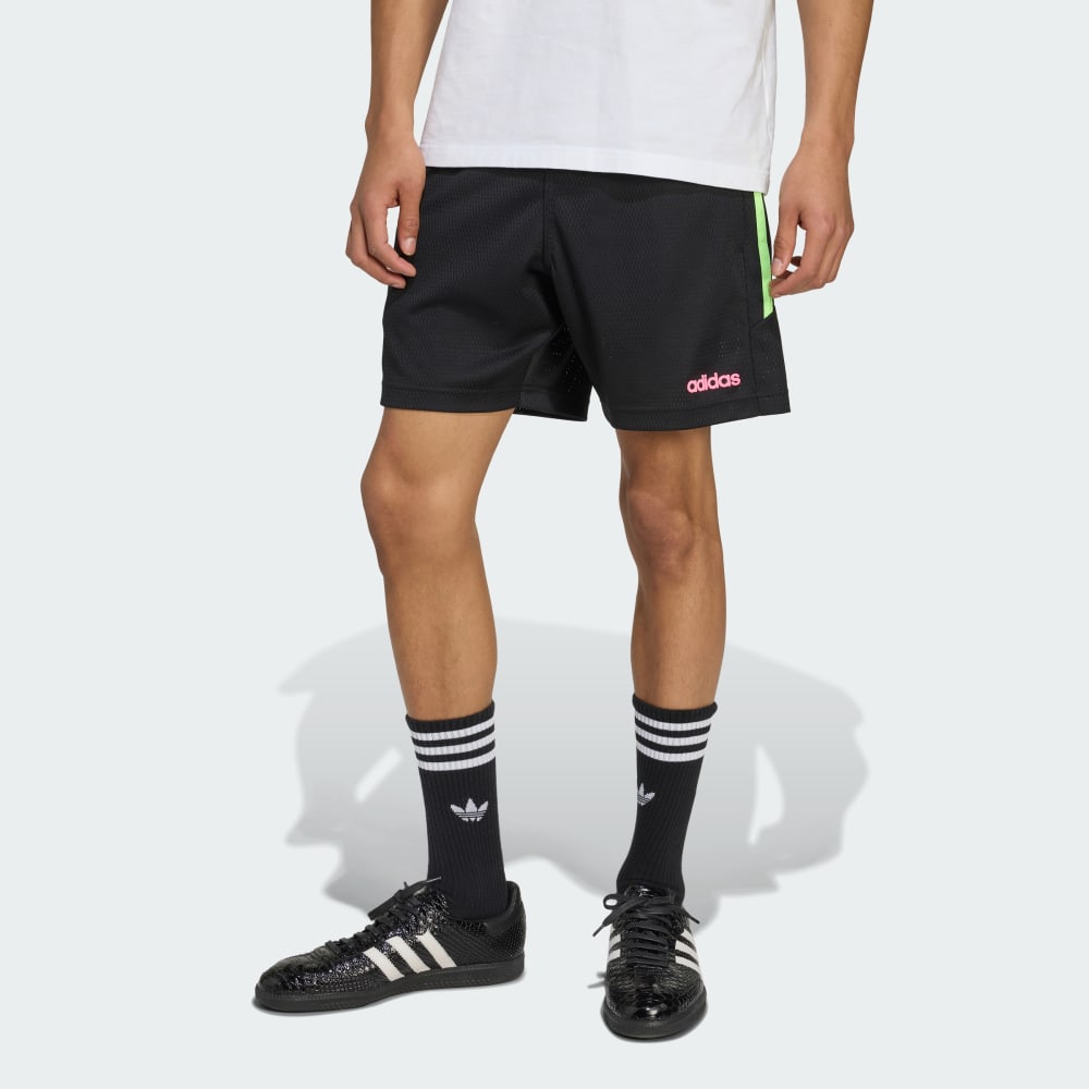 

Шорты Adidas 96 Short 7-inch Inseam, черный