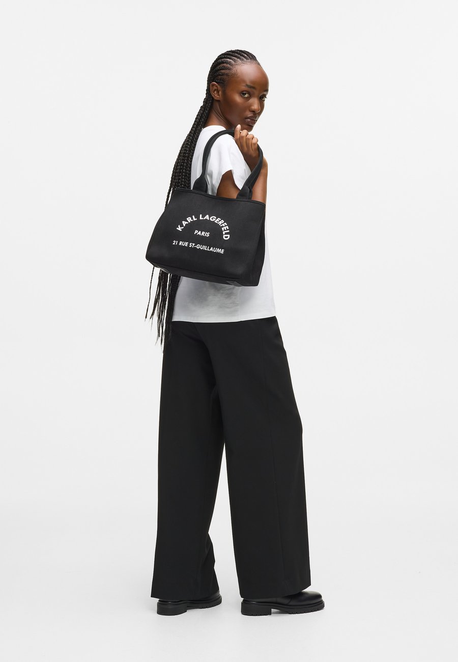 

Сумка-шоппер KARL LAGERFELD K/RSG CONVERTIBLE TRAPEZE TOTE, Black