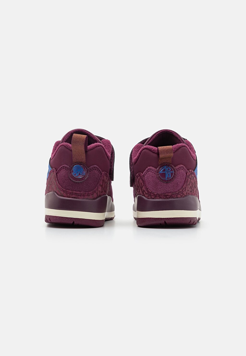 

Кроссовки JORDAN SPIZIKE UNISEX Jordan, светло-розовый