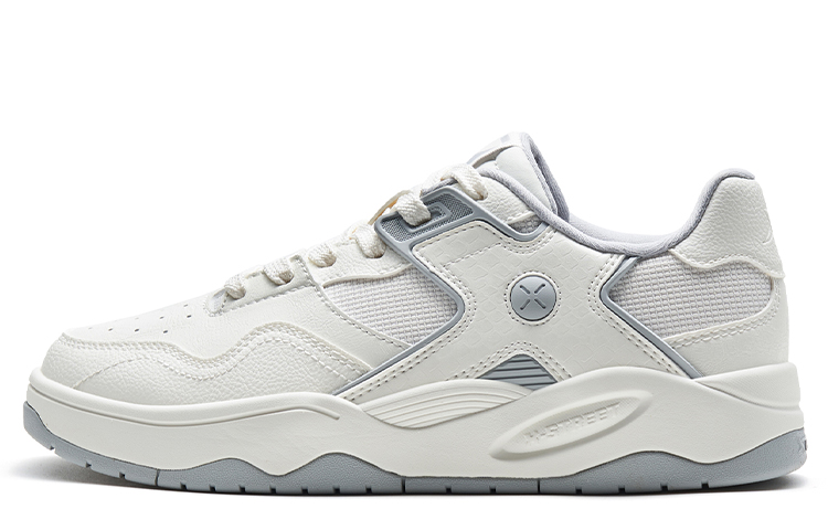 Низкие женские скейтерские кеды XTEP бело-серые Sail White/Smoke Gray