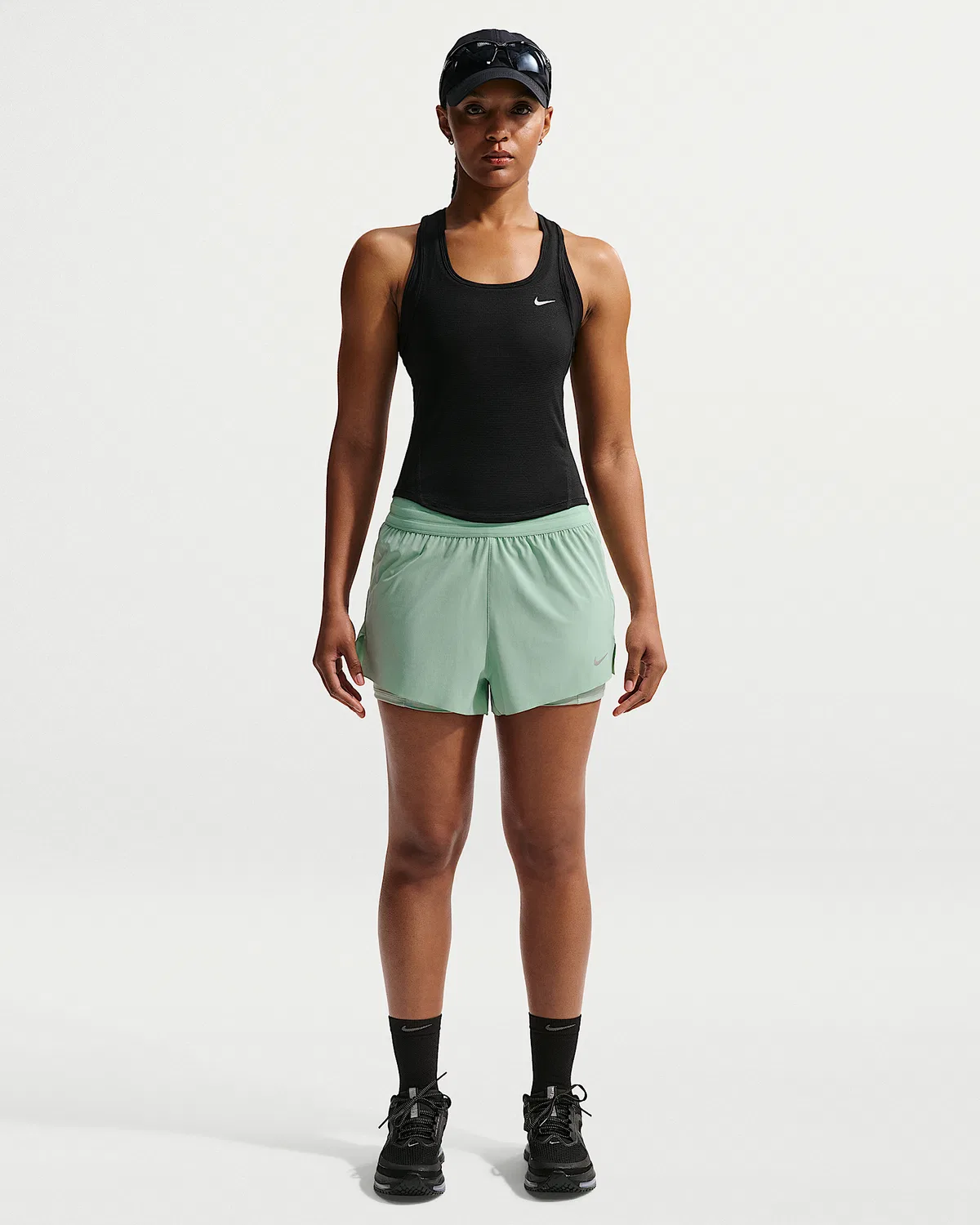 Женский топ Nike Tempo Dri-FIT из сетки с укороченным кроем, Black/Black/White — фото 4