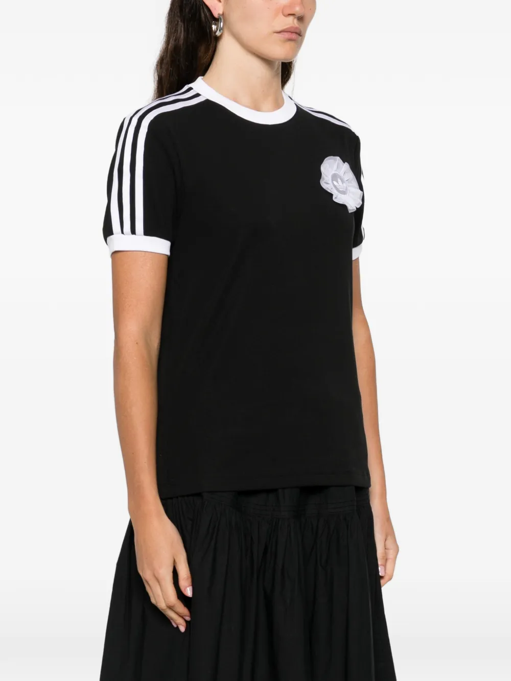 Футболка с короткими рукавами и аппликацией Adidas, черный — фото 3