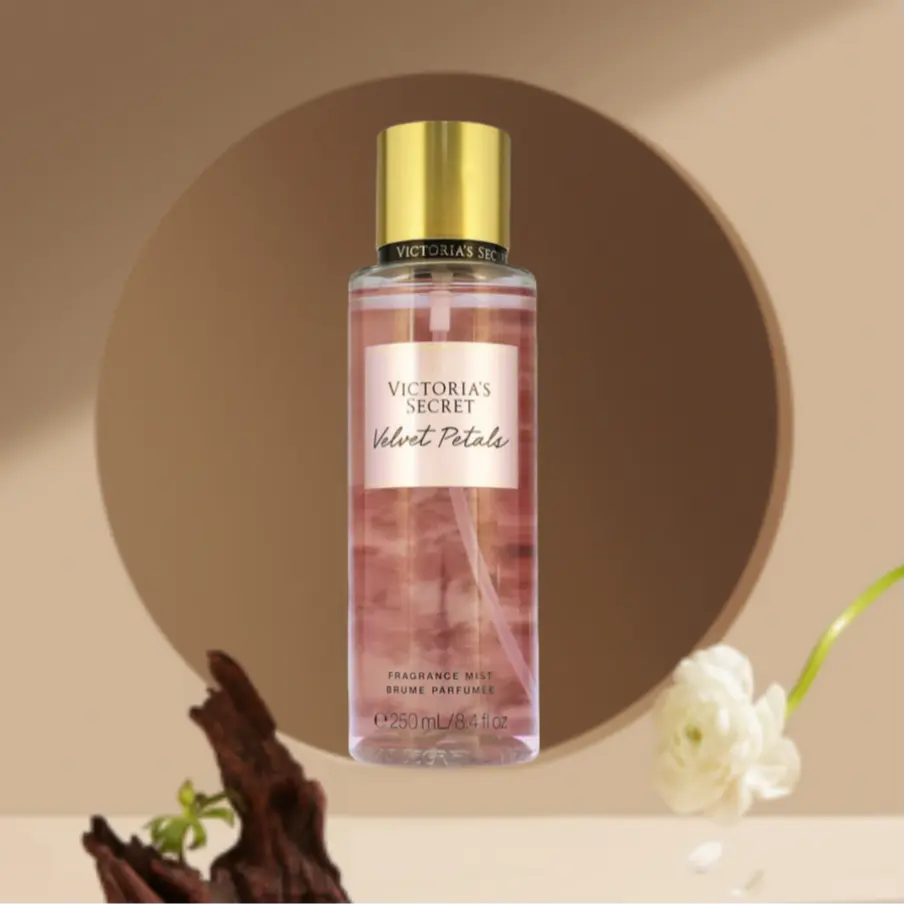 Парфюмированный спрей для тела Victoria's Secret Velvet Petals, 250 мл — фото 3
