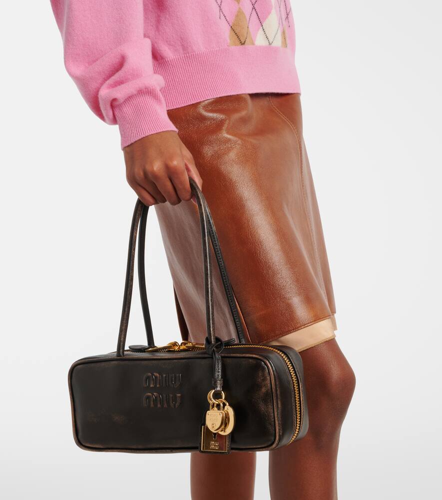 Сумка через плечо из кожи с красивым логотипом Miu Miu, Brown — фото 2