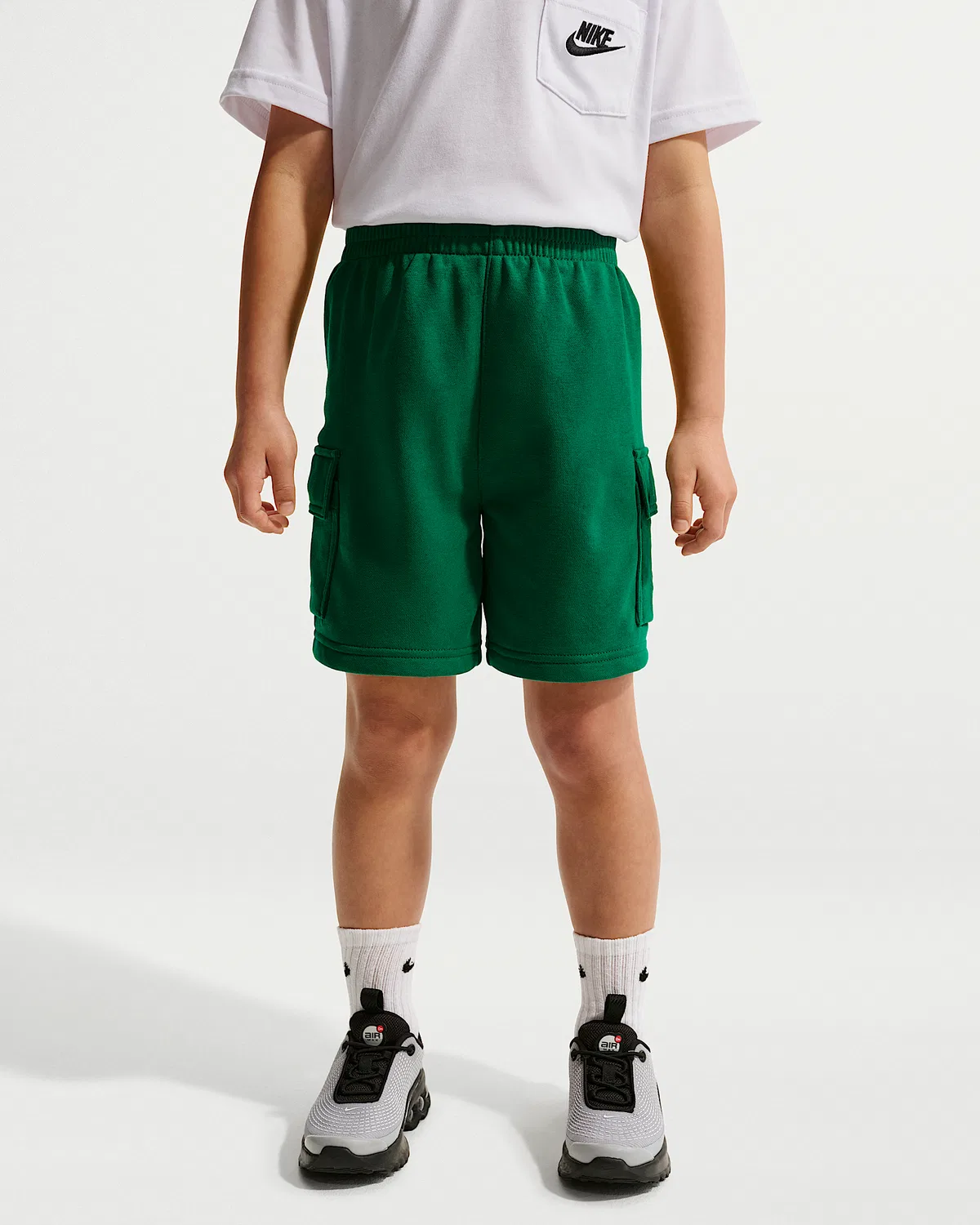 Детский комплект: футболка с карманом и шорты из французского трикотажа Nike Sportswear, Malachite — фото 4
