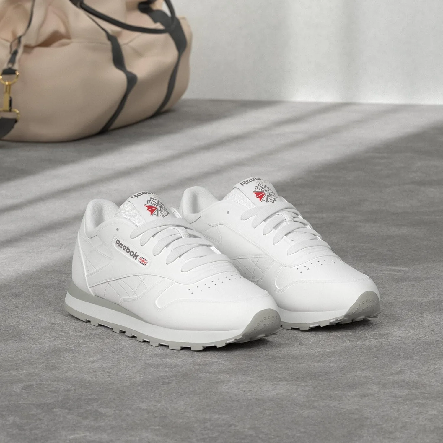 Мужские кроссовки Reebok Club C 85 Amazon Renewed, белый/серый — фото 2