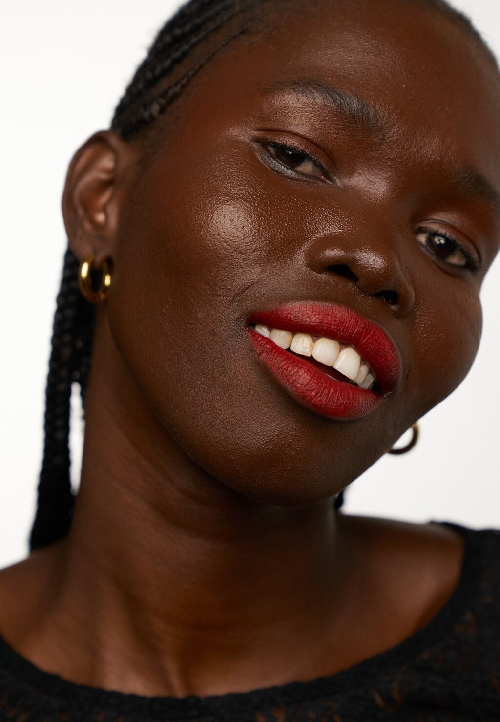 

Губная помада Locked Kiss Lipstick MAC