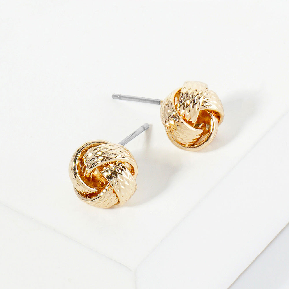 

Серьги-гвоздики с фактурным металлическим узором «Любовный узел» - золото Fashnzfab, золотой