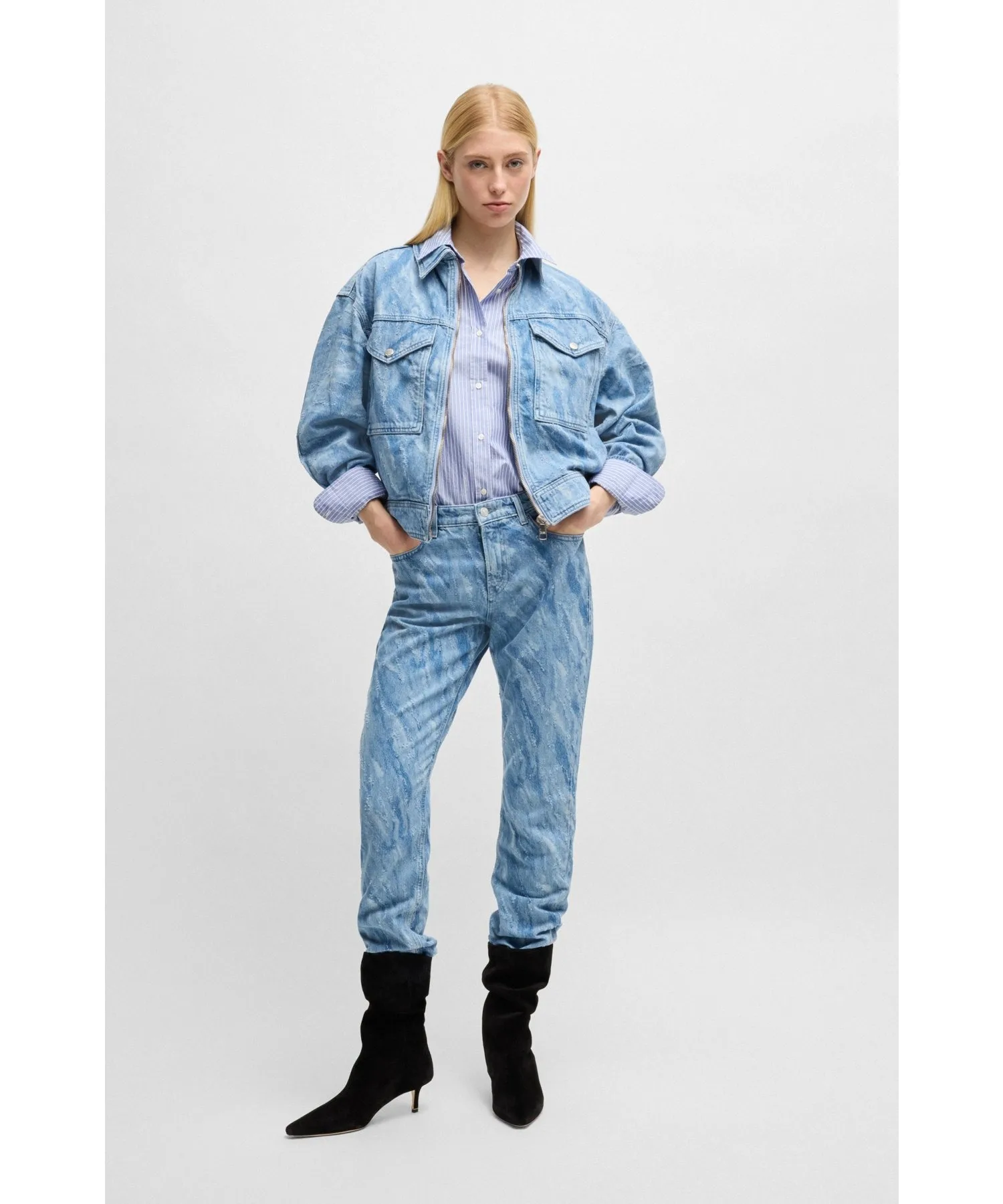 Женская блузка из хлопка Relax Fit Cotton Poplin BOSS Orange синяя — фото 4