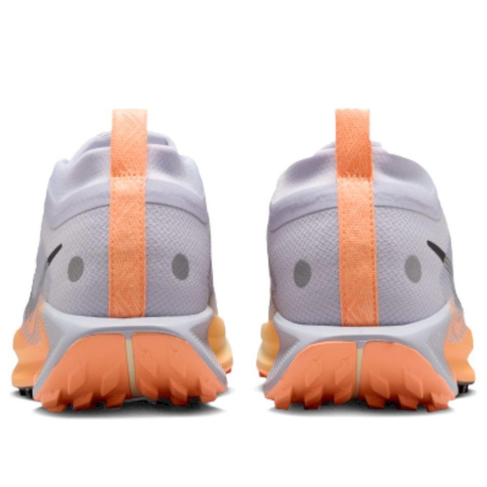 Кроссовки (WMNS) Nike Pegasus Trail 5 Gore-Tex 'Ghost Black Orange Pulse' — фото 4