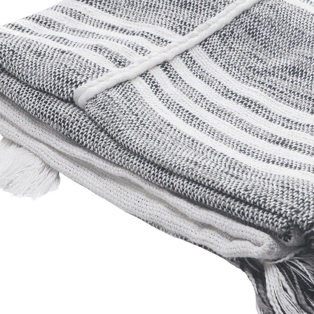 

Серое и белое хлопковое полосатое одеяло Kantha размером 50 x 60 дюймов с вышивкой Homezia, цвет Multicolored