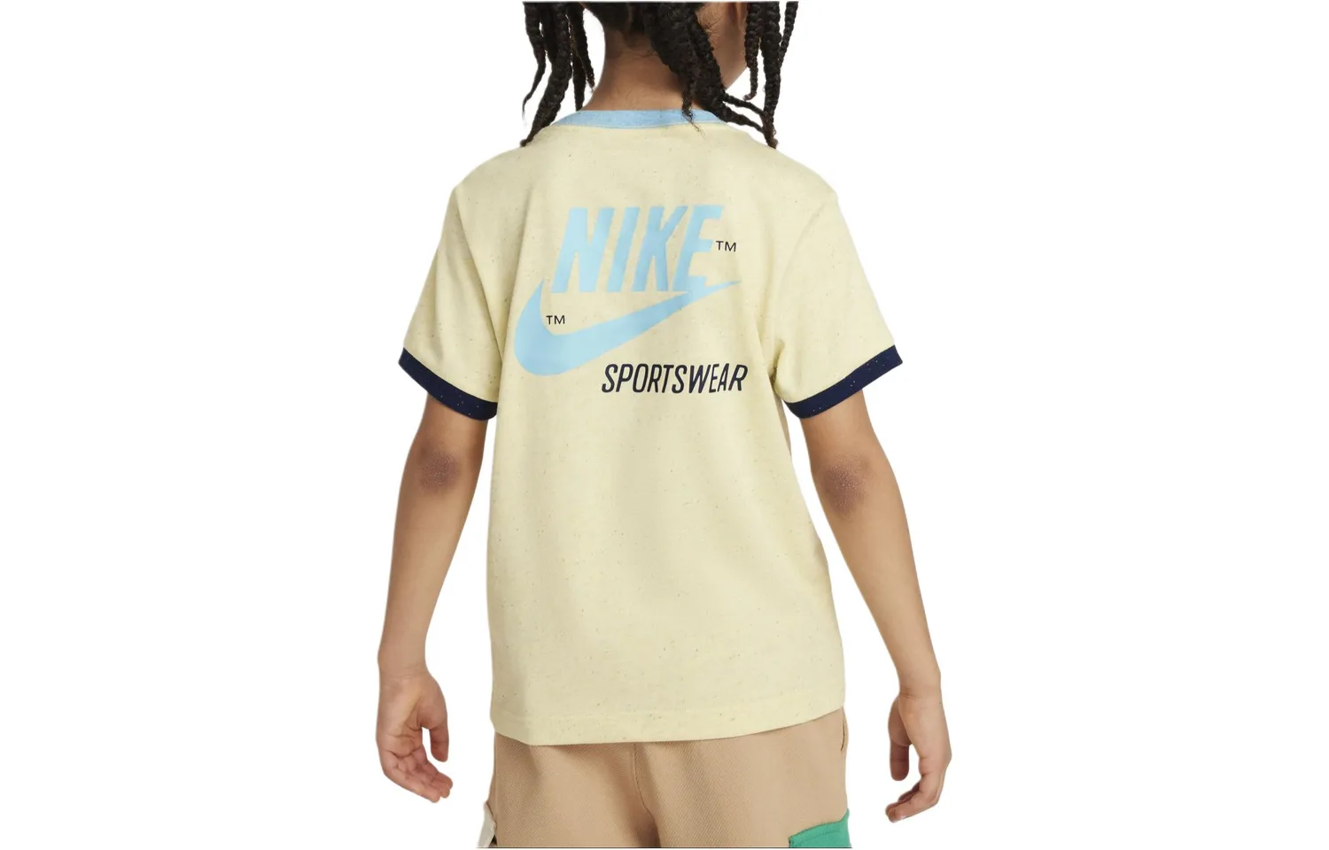 Nike Футболка SPORTSWEAR мягкого желтого цвета для детей — фото 4