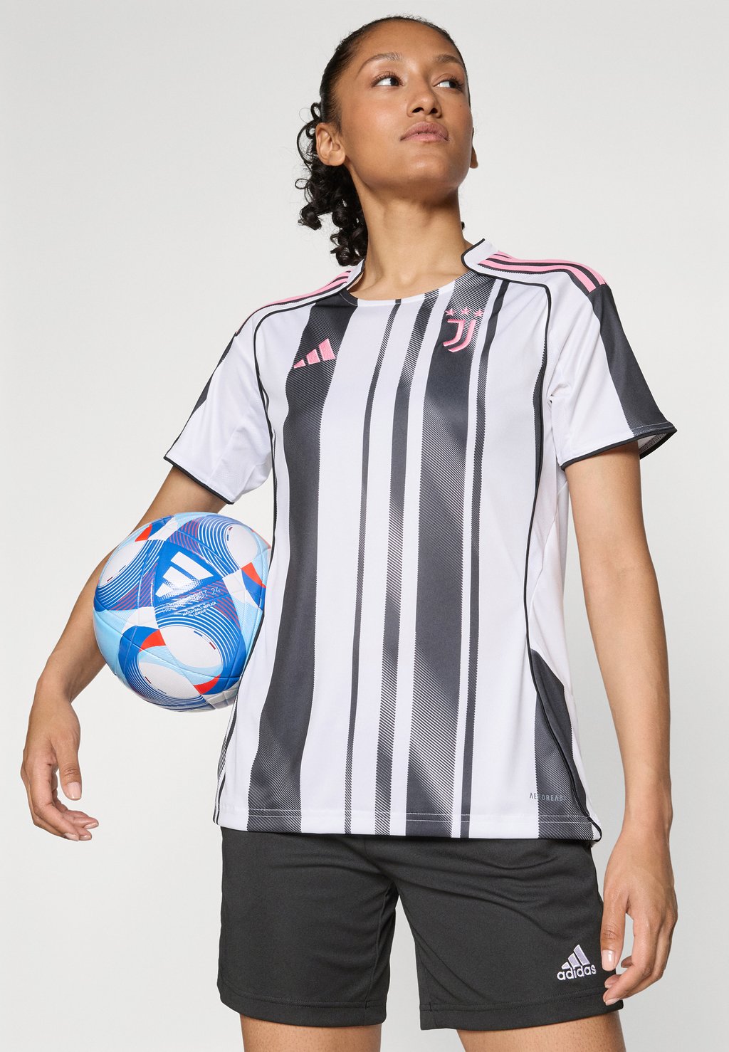 Спортивная футболка JUVENTUS 25/26 HOME JERSEY - Club wear Adidas Performance, белый — фото 4