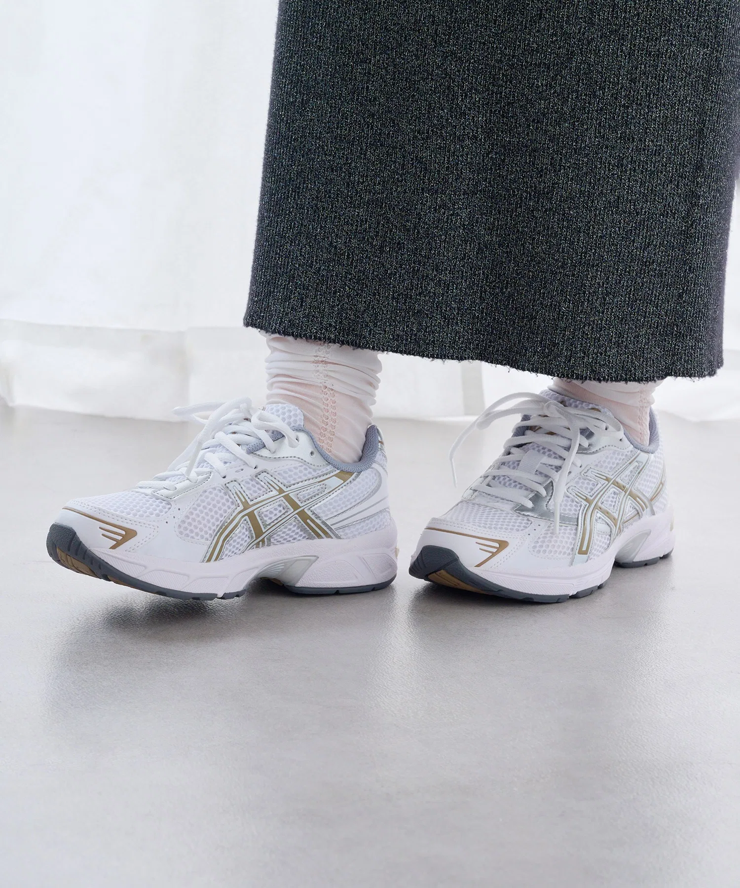 Унисекс кроссовки ASICS GEL-1130 для бега и спорта белые — фото 3