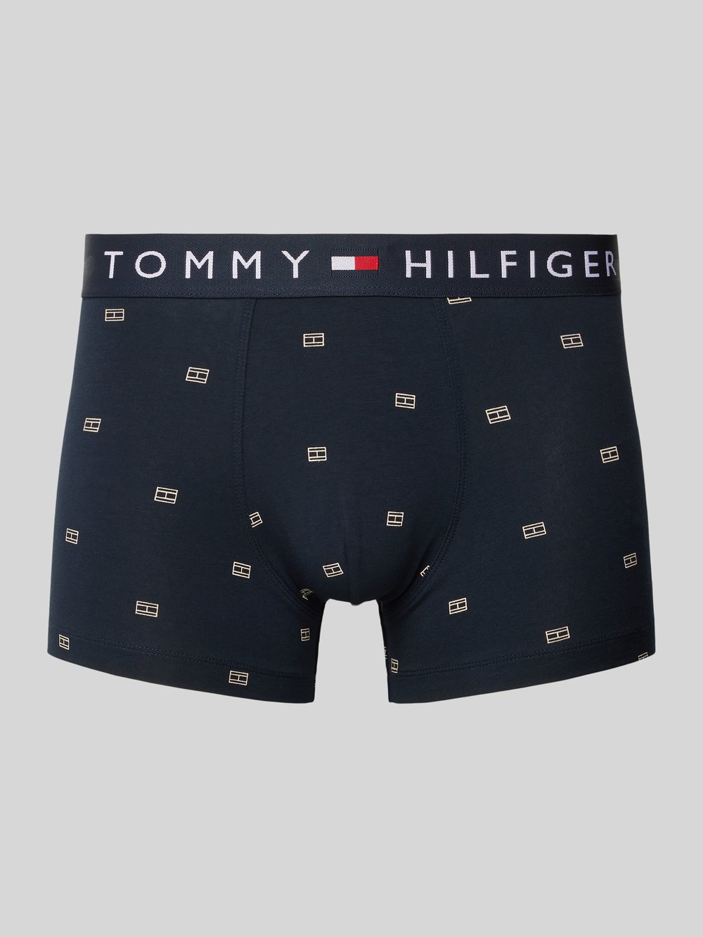 

Трусы-боксеры с эластичным поясом и этикеткой Tommy Hilfiger