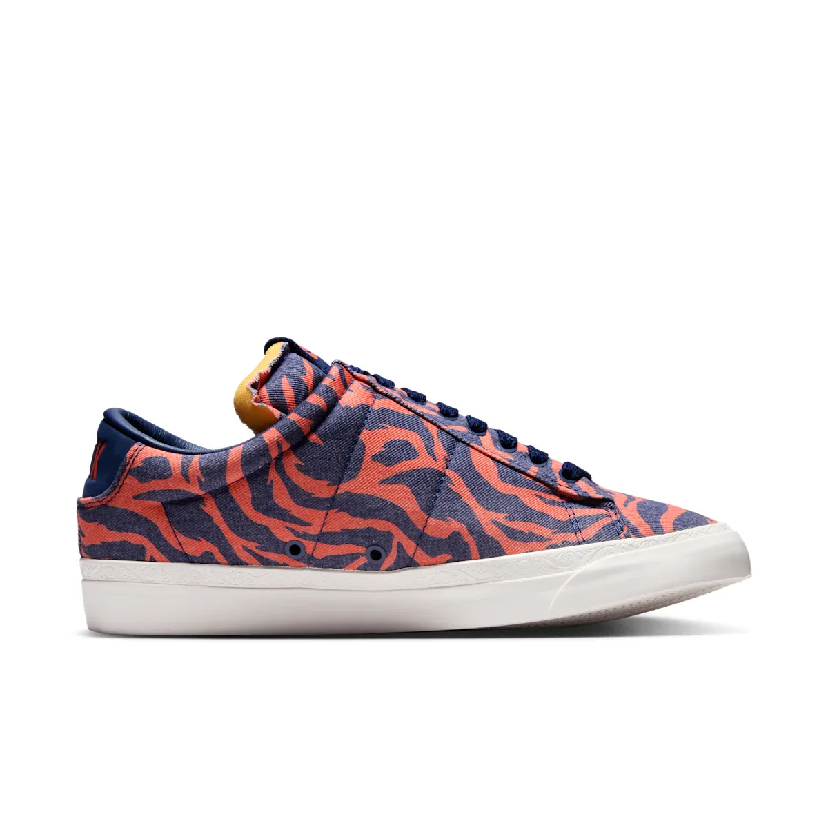 Мужские низкие кроссовки Blazer Low x Book Shoes Nike, синий — фото 3