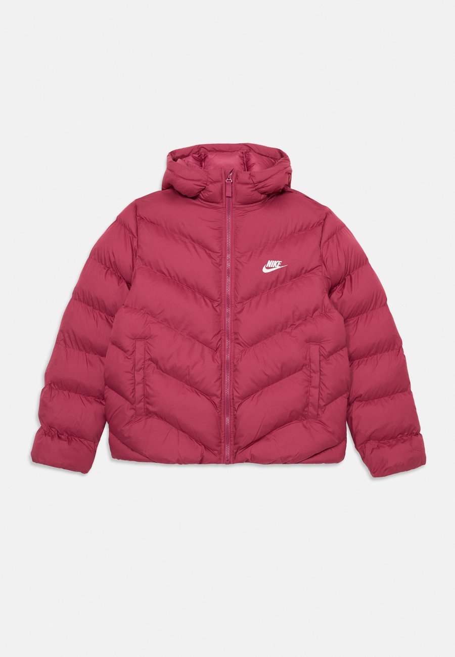 

Зимняя куртка Nike Sportswear PUFFER UNISEX, Sweet Beet/White/Berry