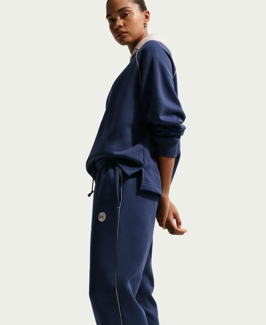 Женские флисовые брюки Sportswear Phoenix свободного кроя Nike, midnight темно-синий/lt orewood brn — фото 2