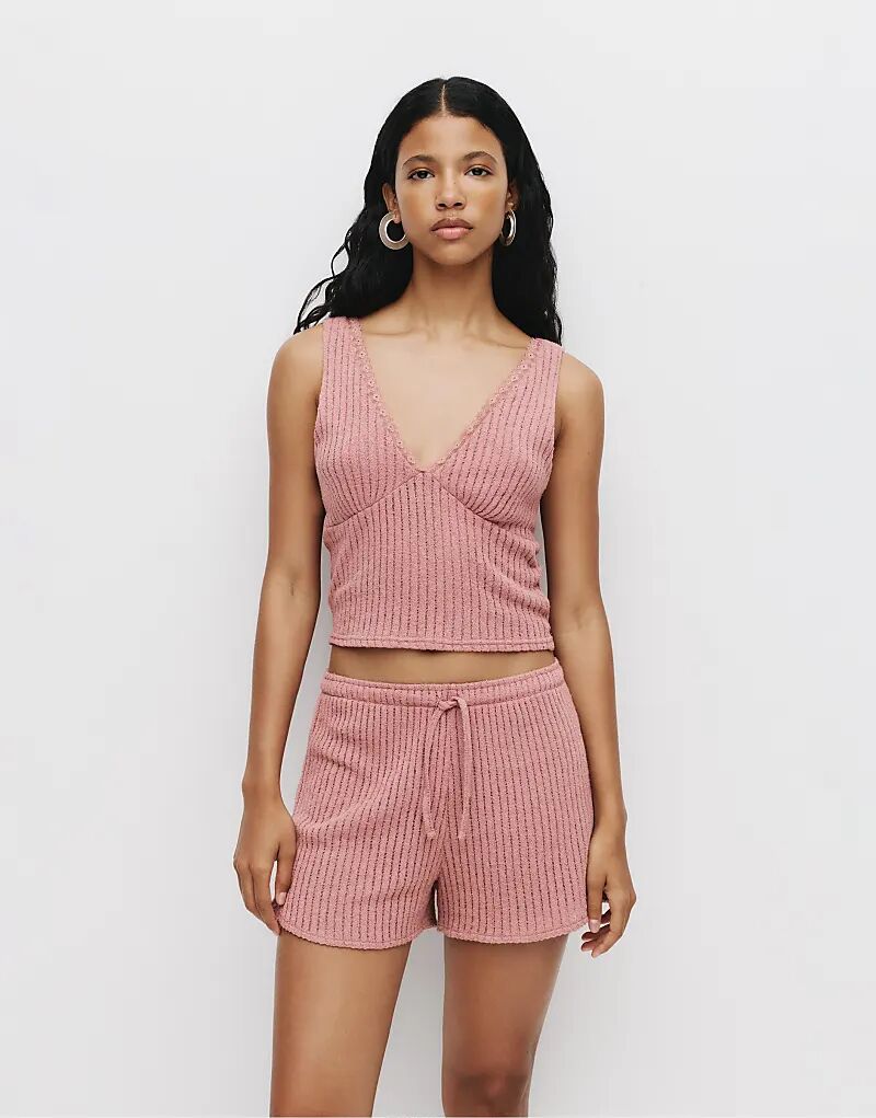 

Шорты открытого кроя Pull&Bear розового цвета