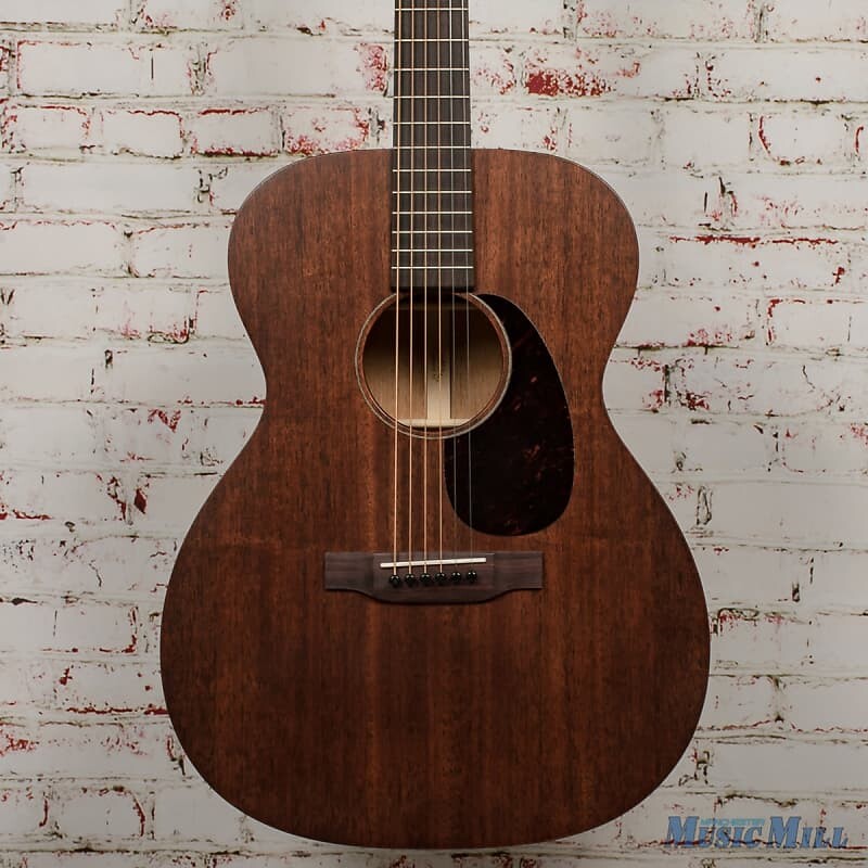

Акустическая гитара Martin 000-15M Acoustic Guitar Mahogany Natural