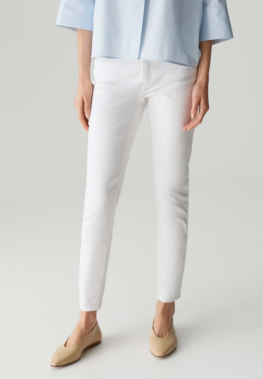

Джинсы облегающего кроя POWERSTRETCH LOW RISE ANKLE OPUS PANTS, белый