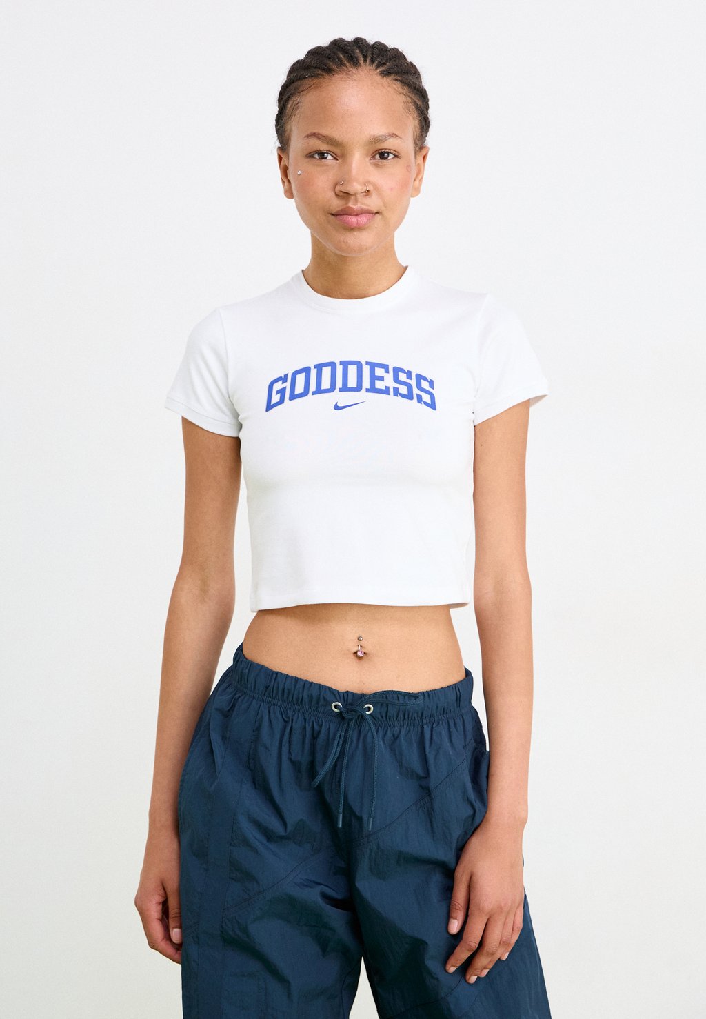 

Футболка с принтом CROP TEE Nike Sportswear, белый