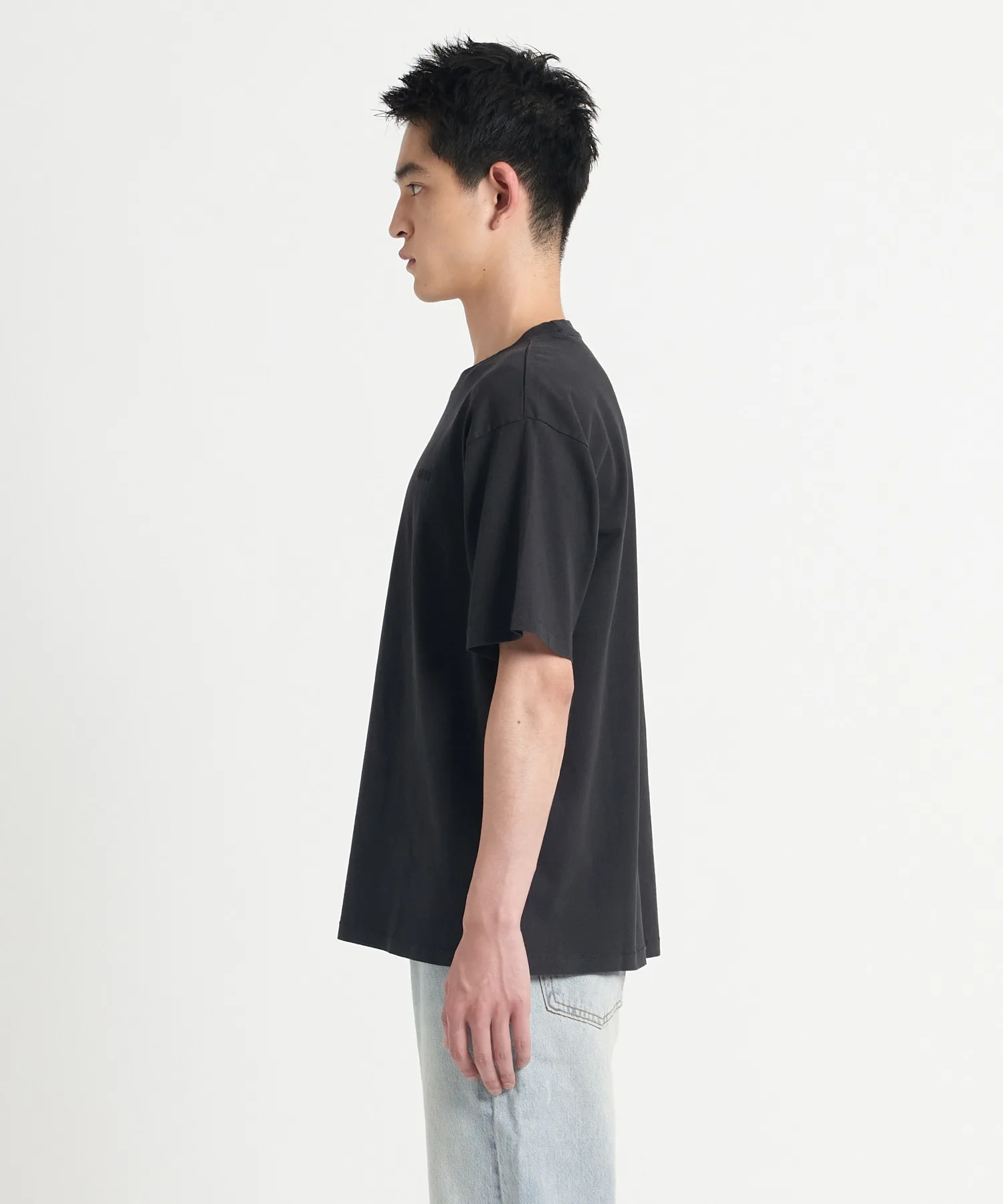 Унисекс футболка из органического хлопка Levi's RED TAB VINTAGE MINERAL BLACK чёрная — фото 3