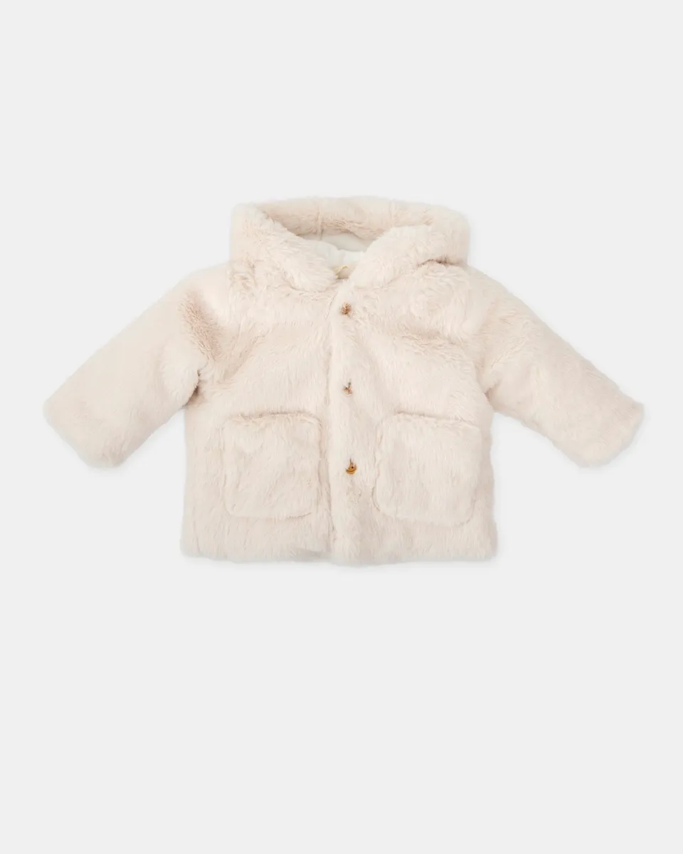 

Детское меховое пальто с капюшоном кремового цвета Tutto Piccolo