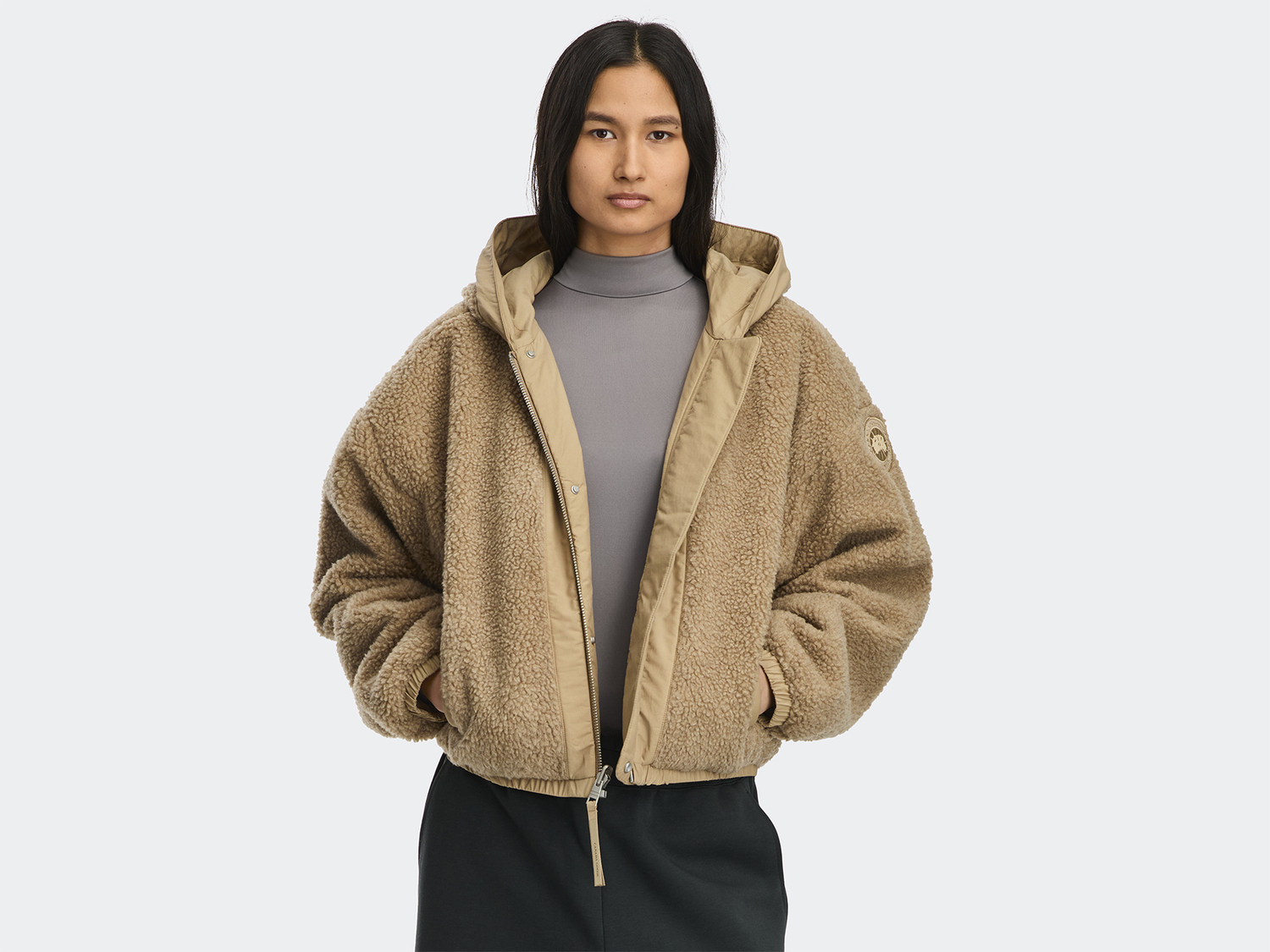 

Бомбер Canada Goose Women's Alberni Reversible Fleece, Desert Sand/Desert Sand