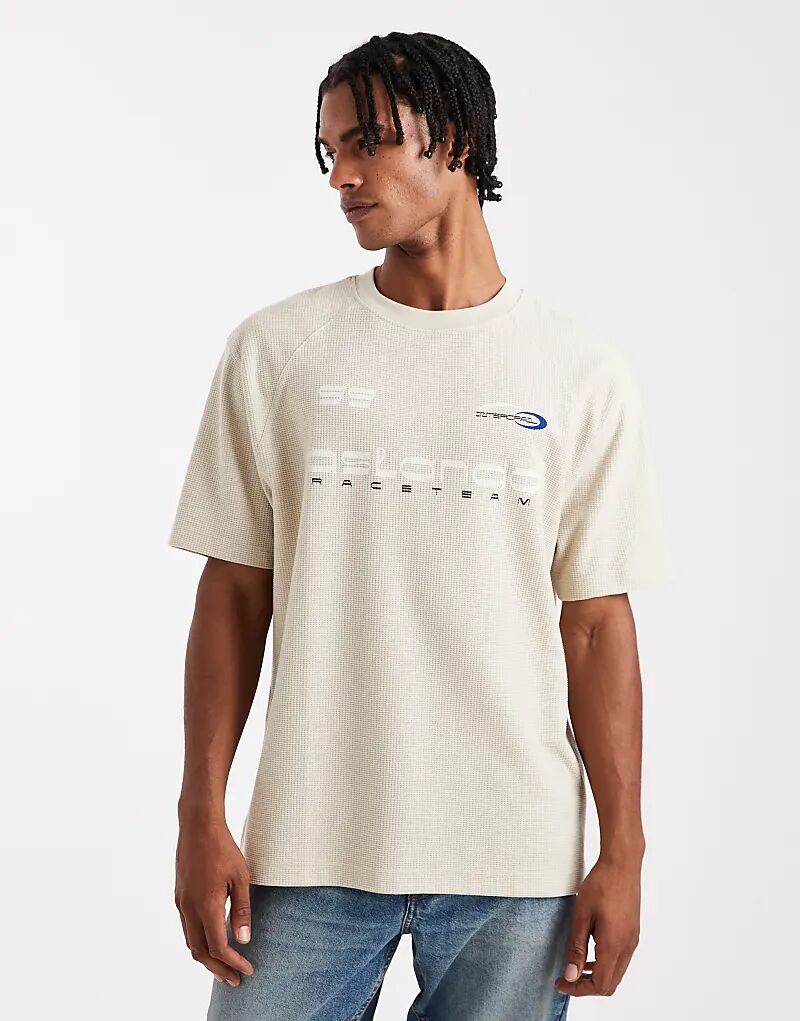 

Футболка ASOS DESIGN свободного кроя с рукавами реглан и спортивной графикой бежевого цвета с вафельной текстурой