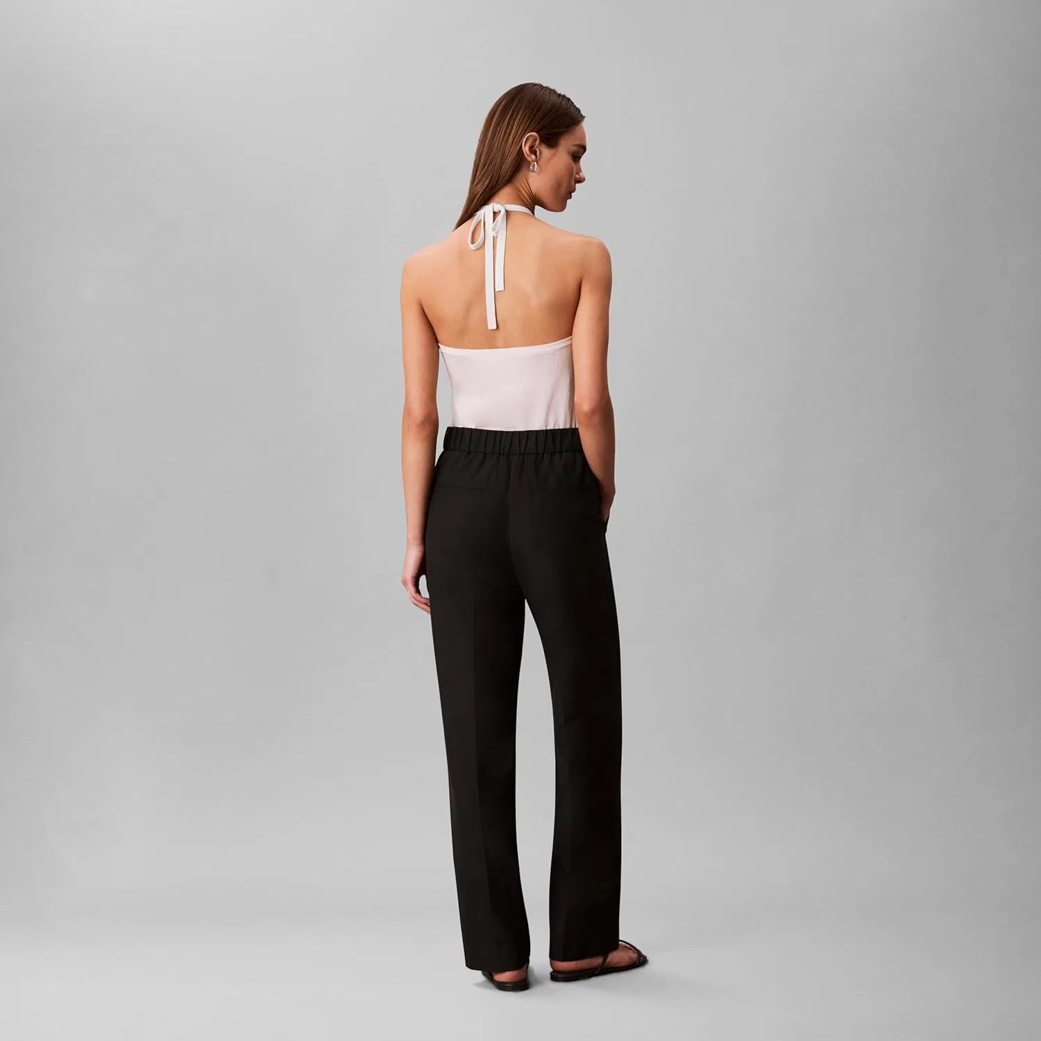 Женские узкие прямые брюки из эластичной фланели Calvin Klein — фото 4