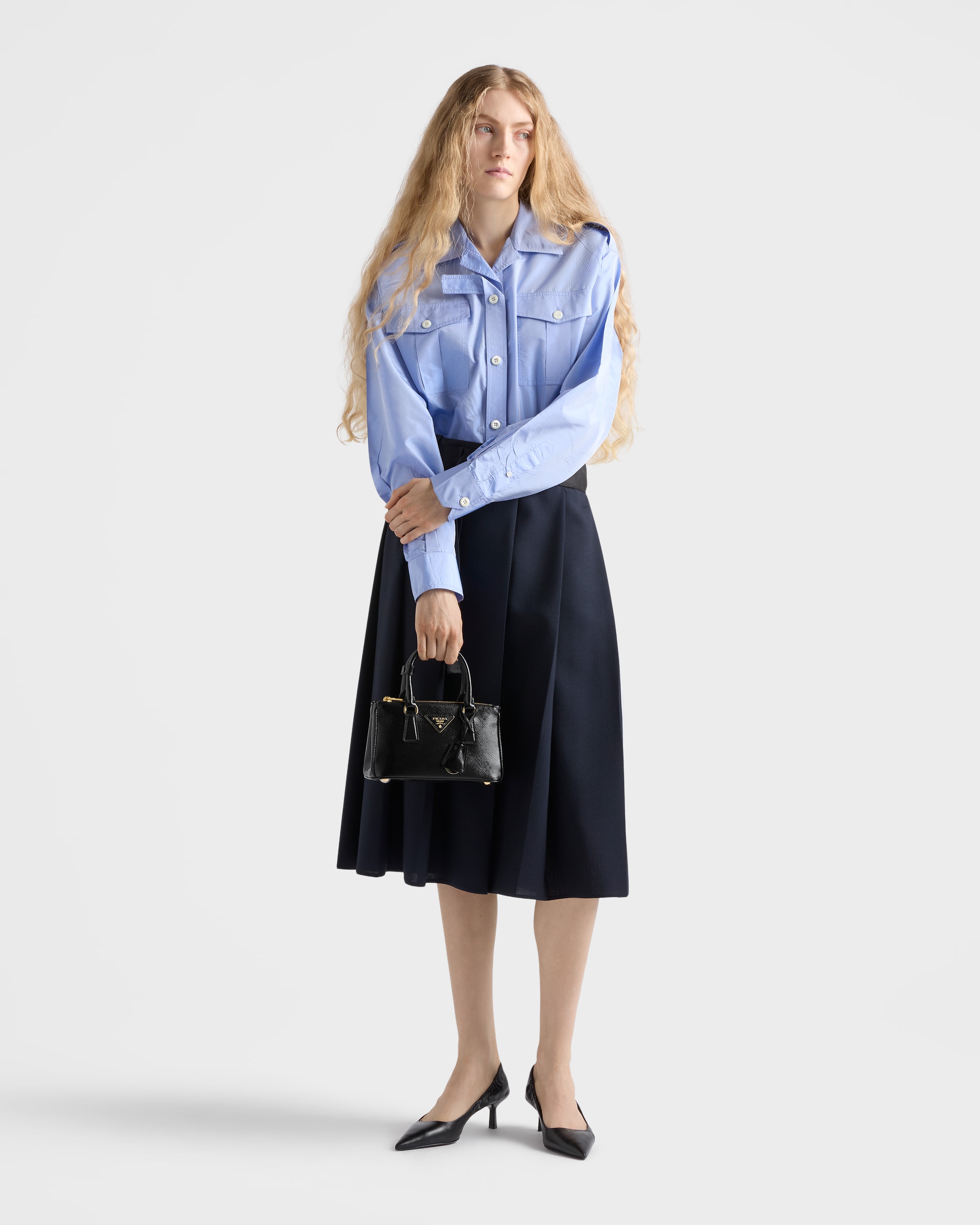 Мини-сумка Prada Galleria из лакированной кожи сафьяно Prada, черный — фото 2