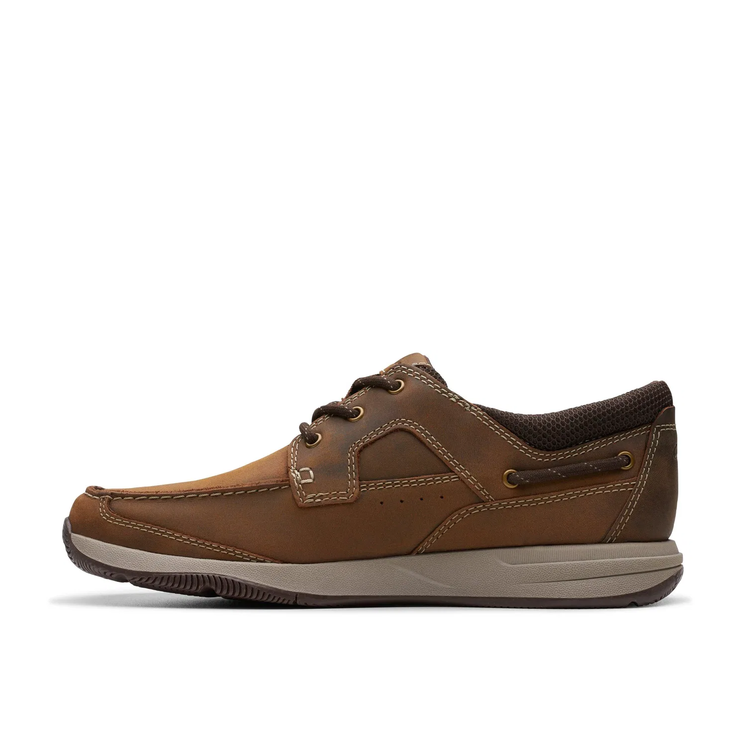 Повседневные ботинки на шнуровке Clarks из кожи, коричневый — фото 2