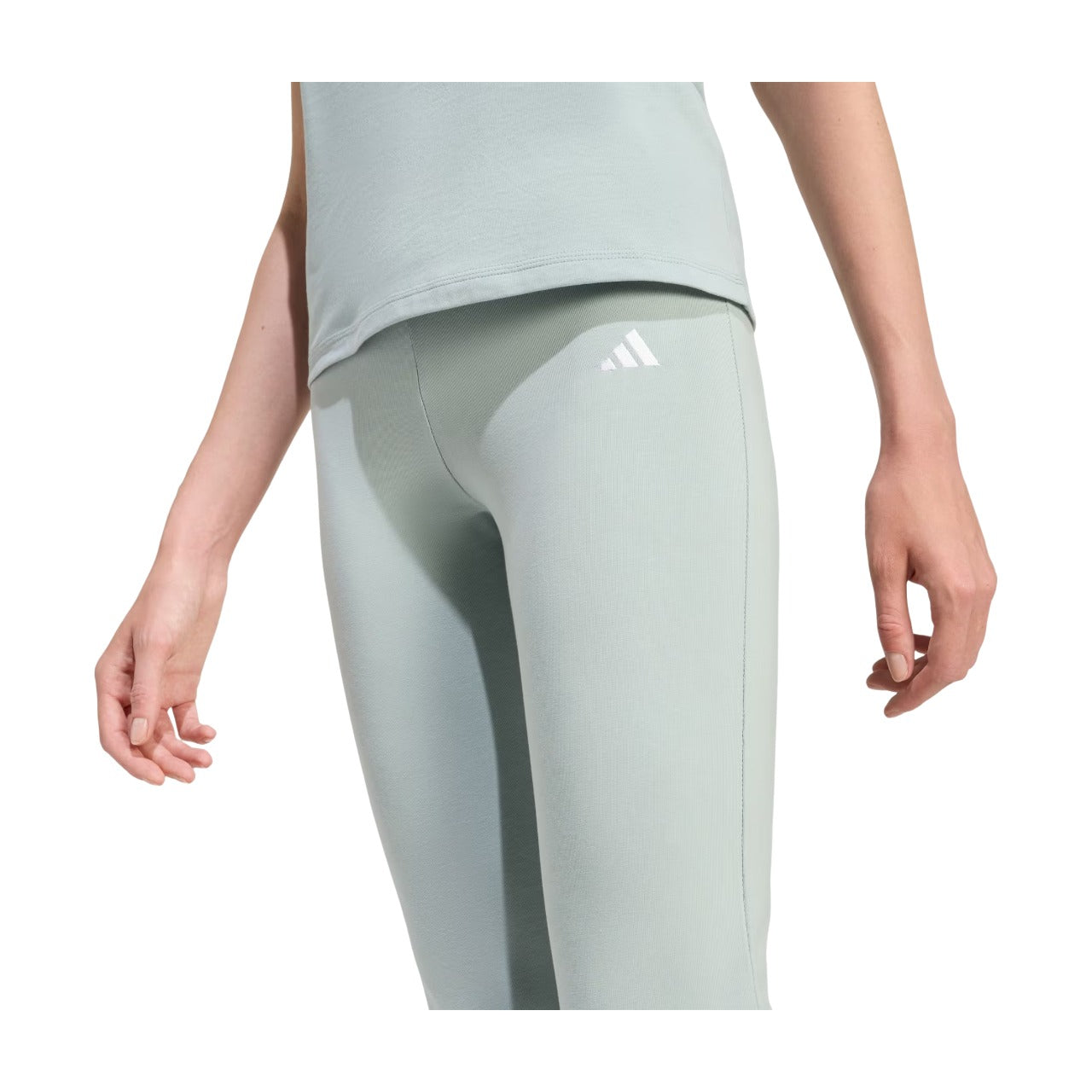 (WMNS) Леггинсы Adidas Essentials Small Logo Flared Leggings 'Wonder Sage White' — фото 4