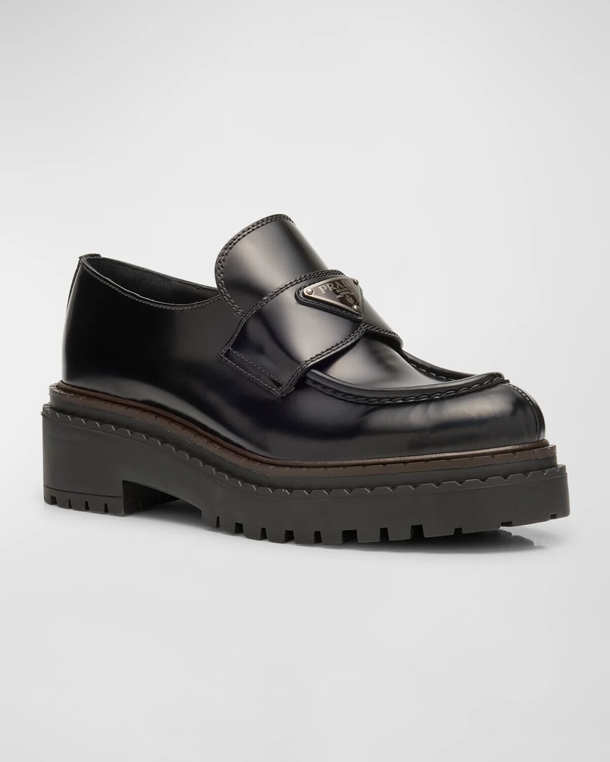 Лоферы на платформе из телячьей кожи шоколадного цвета Prada, цвет Nero — фото 3
