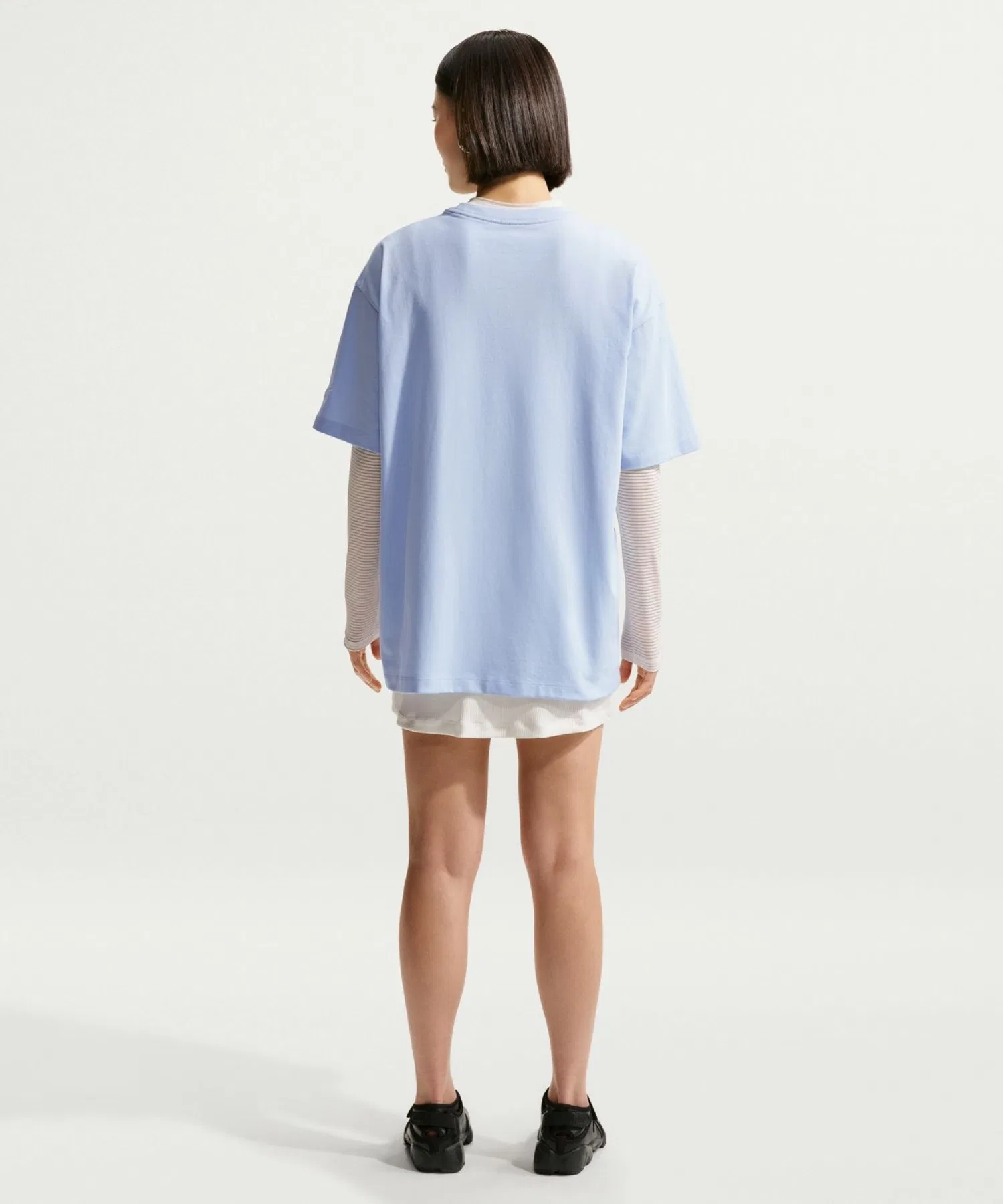 Женская футболка NIKE NSW OS S/S TEE CTFM — фото 4