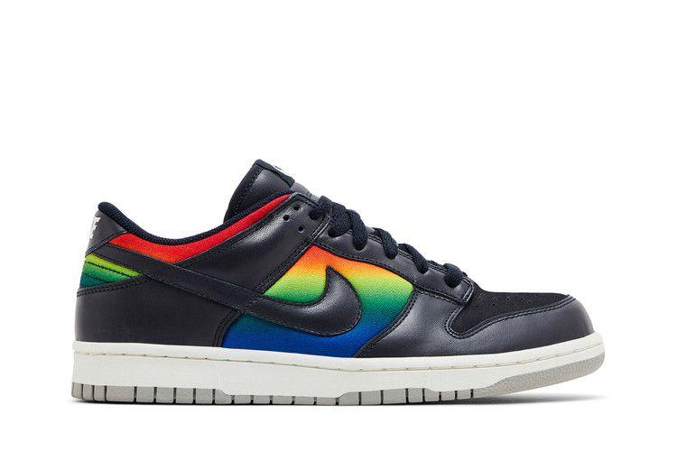 

Кроссовки Nike Dunk Low